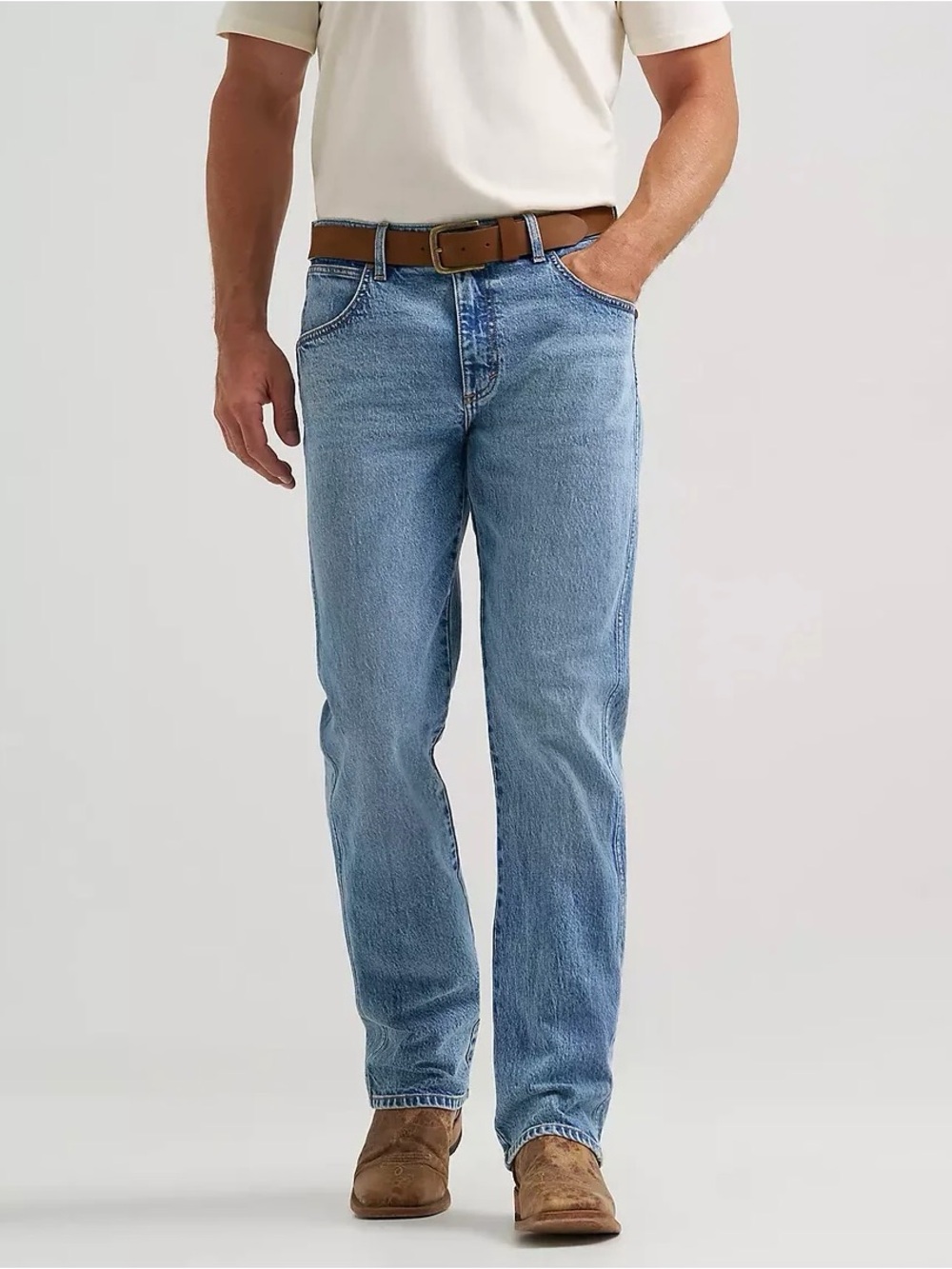 Wrangler Retro Slim Straight Mens Jeans 29x34 Blue Denim Cowboy Light Wash